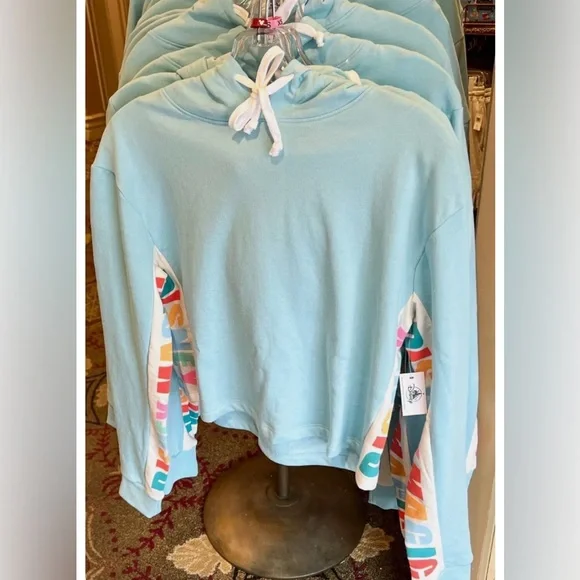 Disney Magic cropped hoodie NWT - Picture 1 of 6